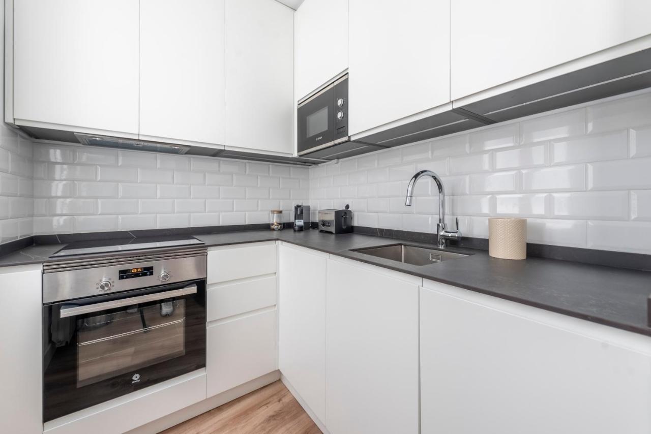 Alcala Street View Apartment Madrid Exterior photo